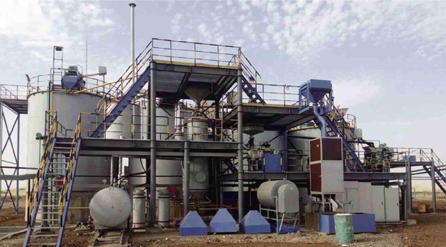 Nigeria, Kwara, stockage des rejets, usine de traitement supportant, récupération du or résiduel et des métaux de base à partir des rejets miniers historiques avec un TSF ingénierisé.