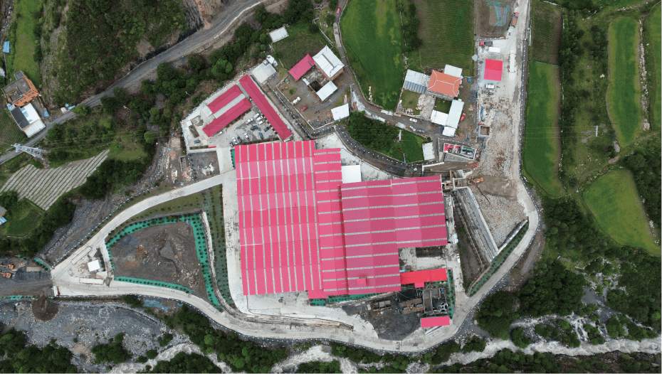 China Railway 11e Bureau Group : Projet de la section Linzhi-Ya
